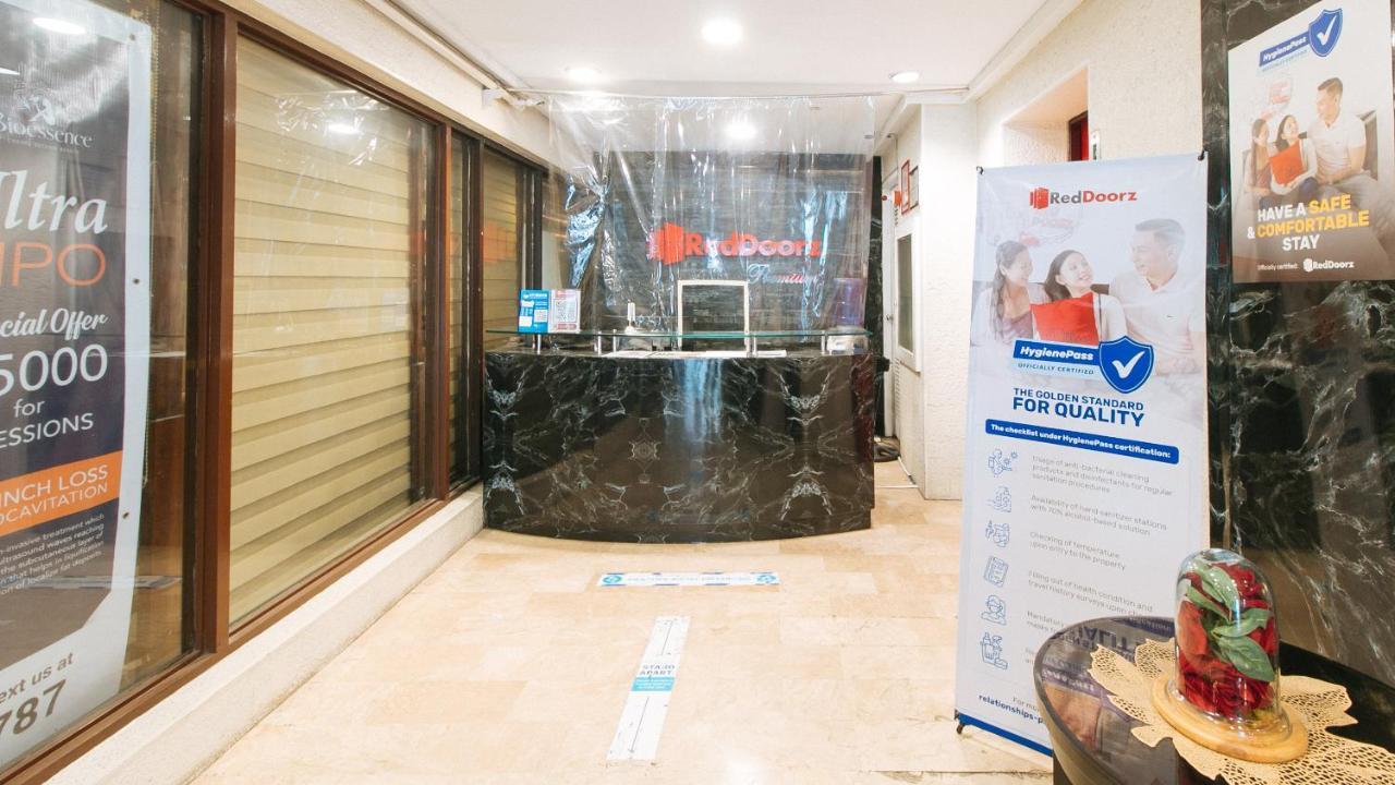Reddoorz Premium Near Greenbelt Makati - Vaccinated Staff Makati City Ngoại thất bức ảnh