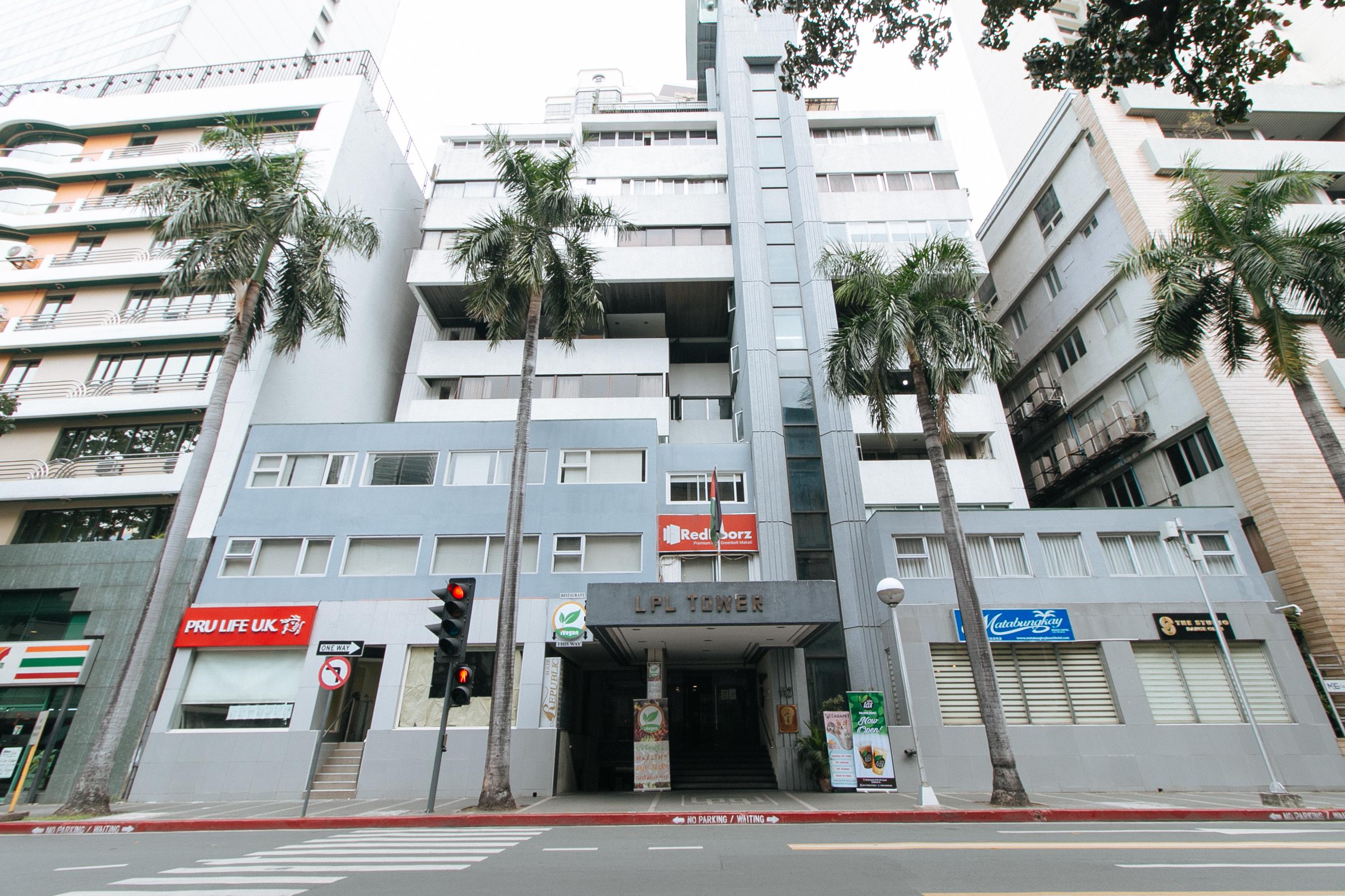 Reddoorz Premium Near Greenbelt Makati - Vaccinated Staff Makati City Ngoại thất bức ảnh